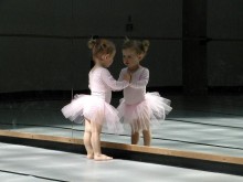 - Kaleido Danse